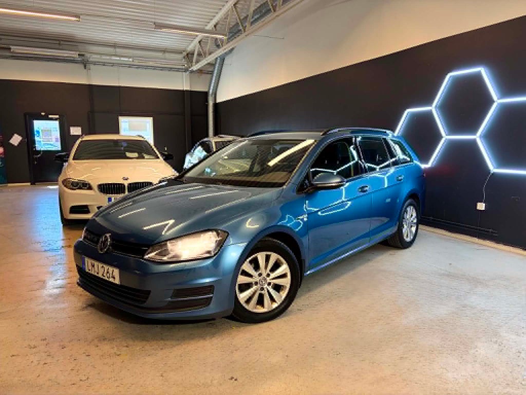 Volkswagen Golf Sportscombi 1.6 TDI DPF BlueMotion Masters Nyservad
