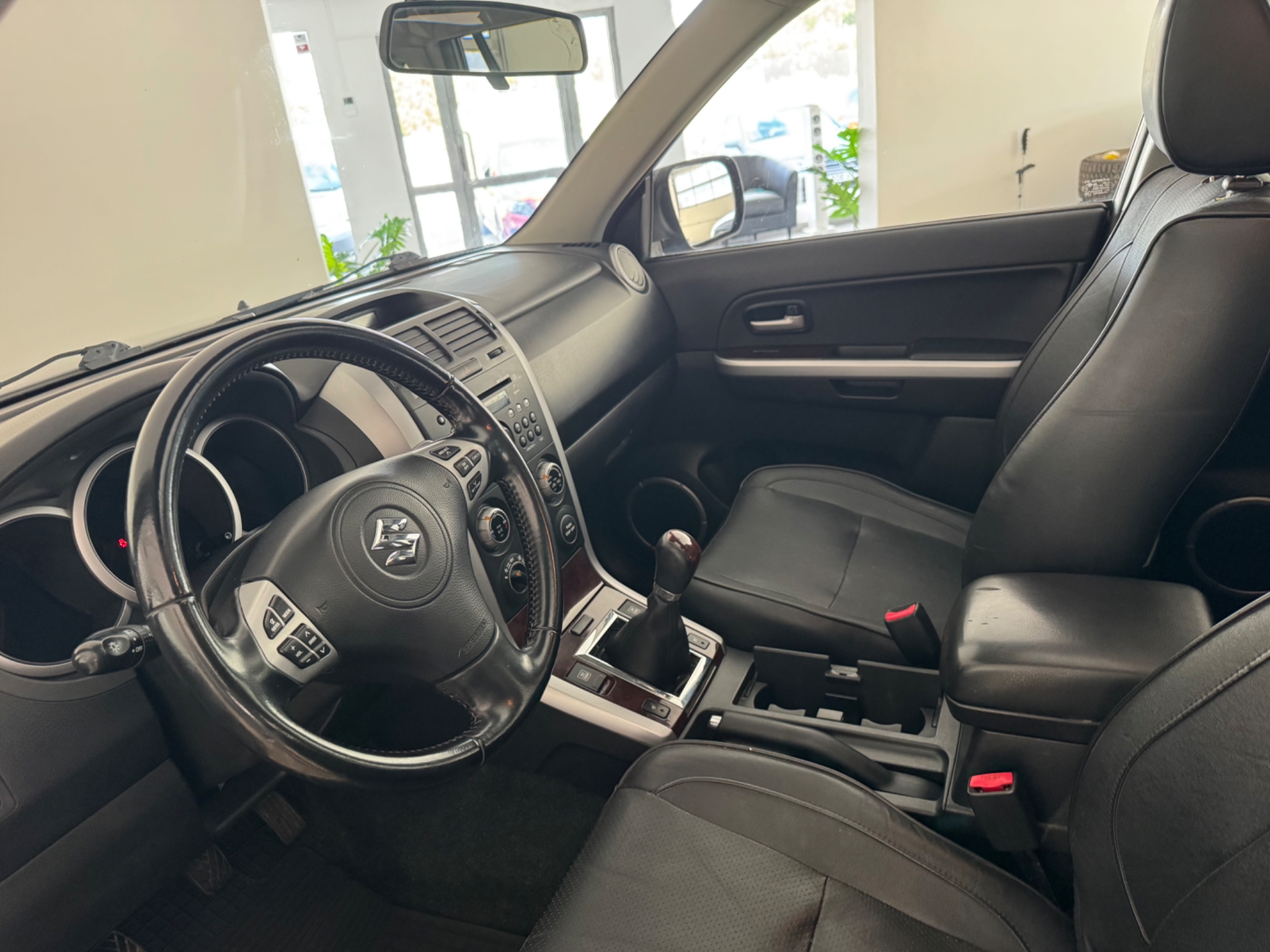 Suzuki Grand Vitara 2009, bild 6/37