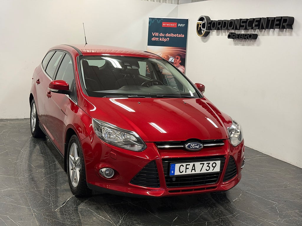Ford Focus Kombi 1.0 EcoBoost Titanium Värmare PDC BT