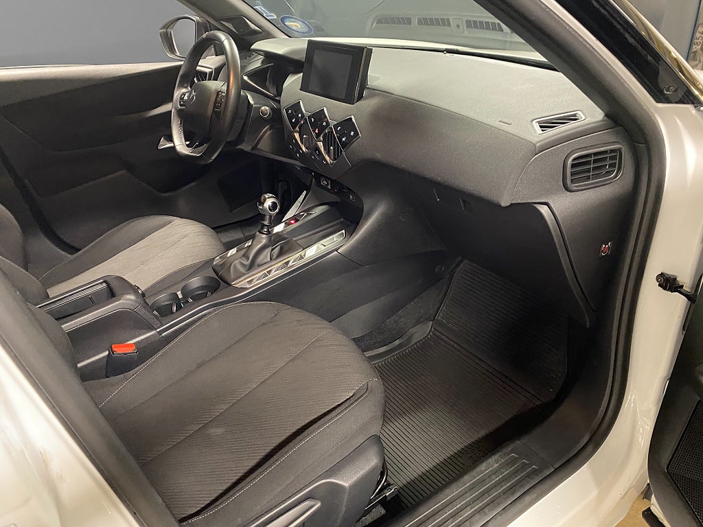 Bild på DS 3 Prestige Crossback 1.2 PureTech 100hk 