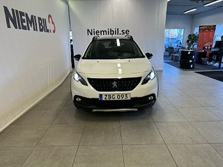 Peugeot 2008 1.2 SoV-däck/MoK-värm/Drag/Pano/1 Ägare/Lågskat