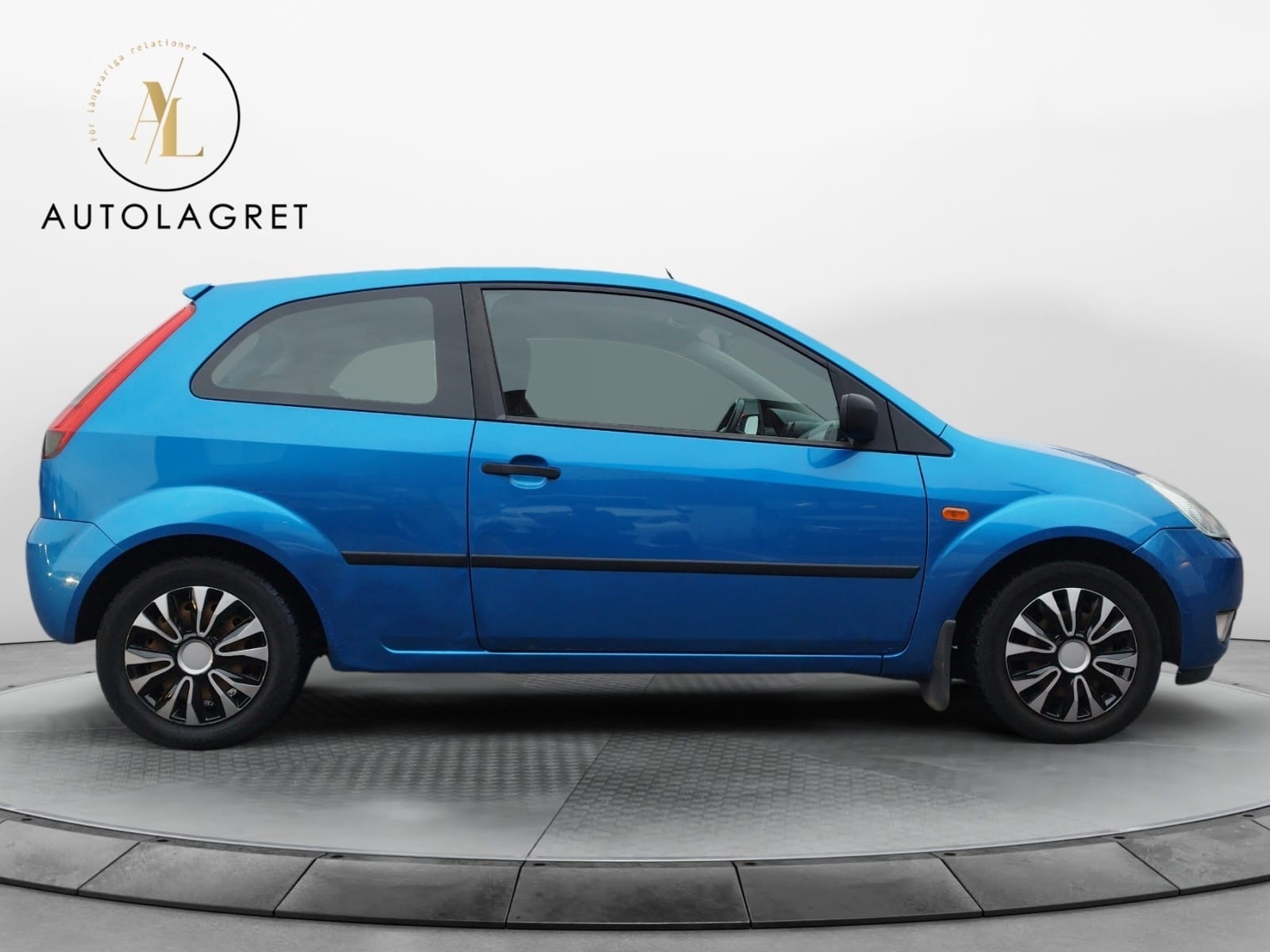 Ford Fiesta 2004, photo 7/43