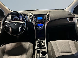 Hyundai i30 Kombi 1.6 CRDi Business Dragkrok/MoK/Rattvärme/SoV
