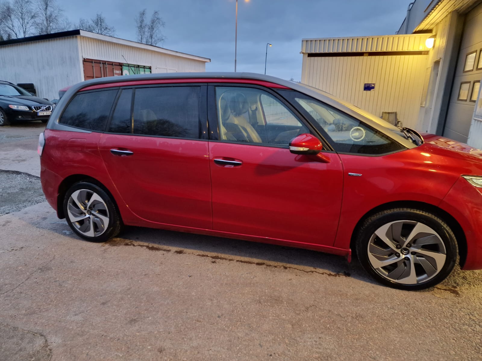 Citroen Grand C4 Picasso 2015, bild 2/38
