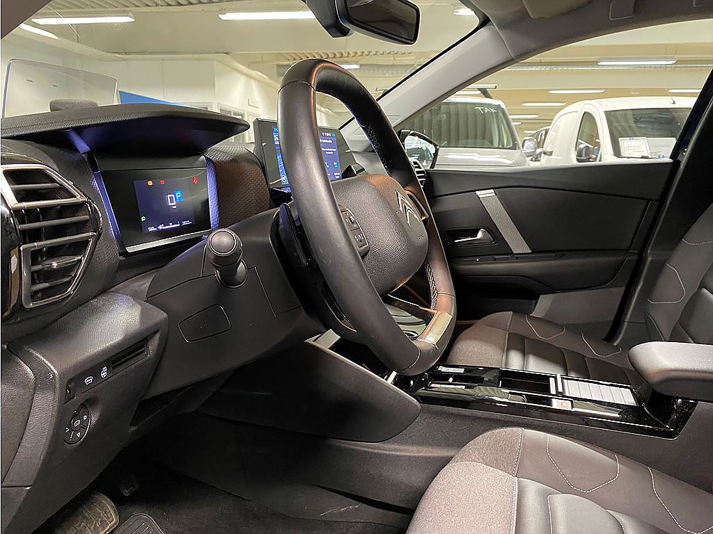 Bild på Citroën C4 Shine 1.2 PT 130hk Aut - 360-KAMERA