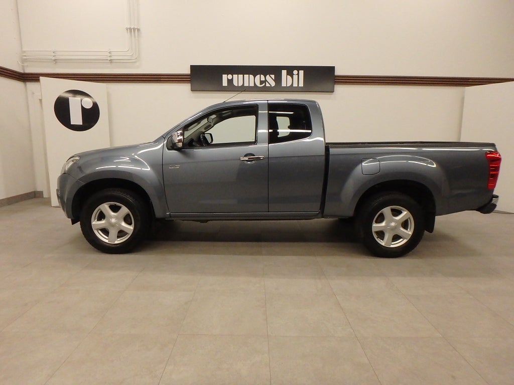 Isuzu D-Max 2015 - miniatyr 2