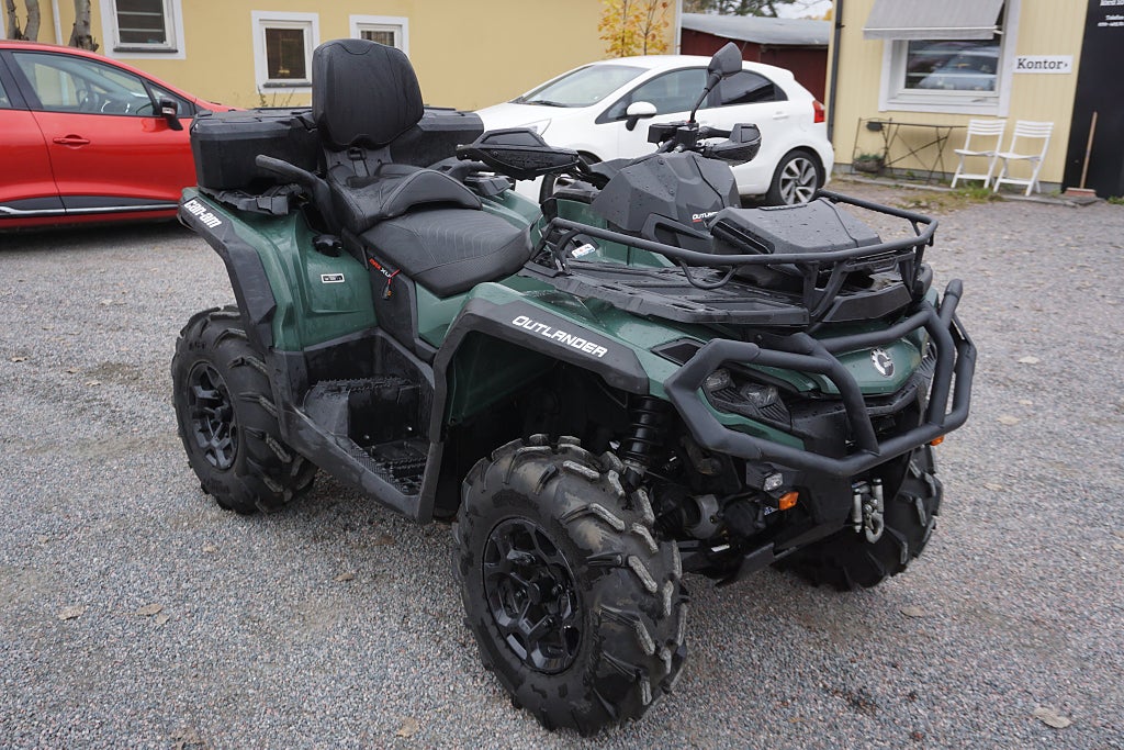 Can-Am Outlander MAX 570 XU+ T3B Moms