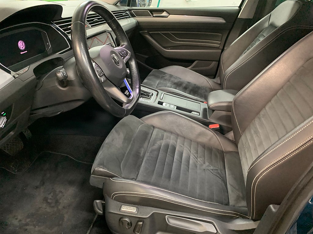 Volkswagen Passat SC GTE 218hk | Drag | Värmare | Cockpit |