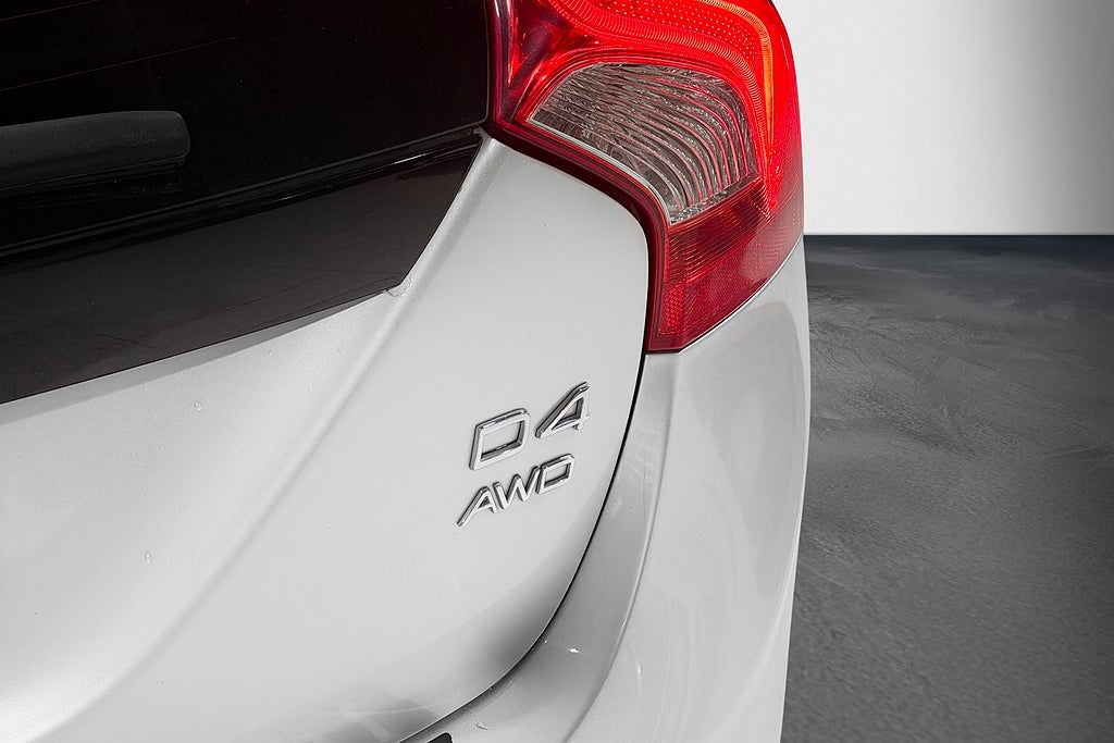Volvo V60 D4 AWD | Momentum | Drag | Värmare 2013