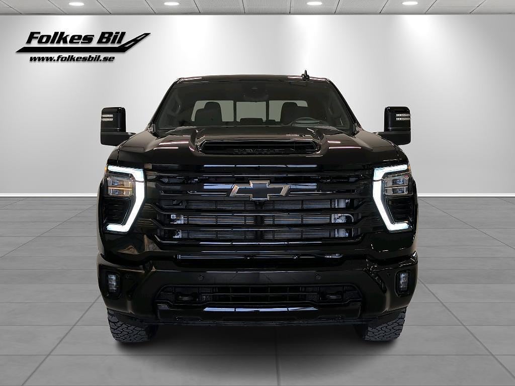 Chevrolet Silverado 2500 HD MIDNIGHT EDITION 6.6 V8 476 hk Duramax 4WD
