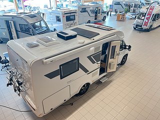 Husbil-halvintegrerad Adria CORAL 670 SLT PLUS 5 av 28