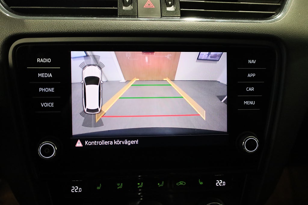 Skoda Octavia 2.0 TDI RS AUT 4x4 Navi Värmare Kamera Canton CarPlay 2018
