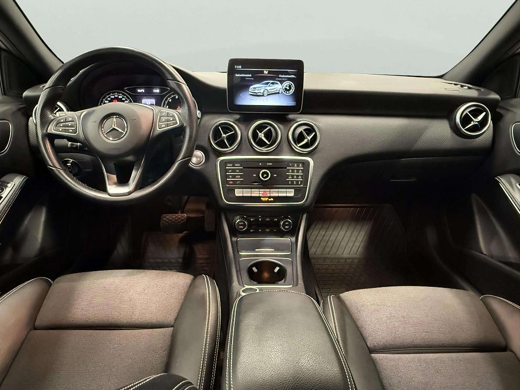 Mercedes-Benz A 180 7G-DCT Style Automat AMG-Line Vinterhjul Hemleverans - miniatyr 10