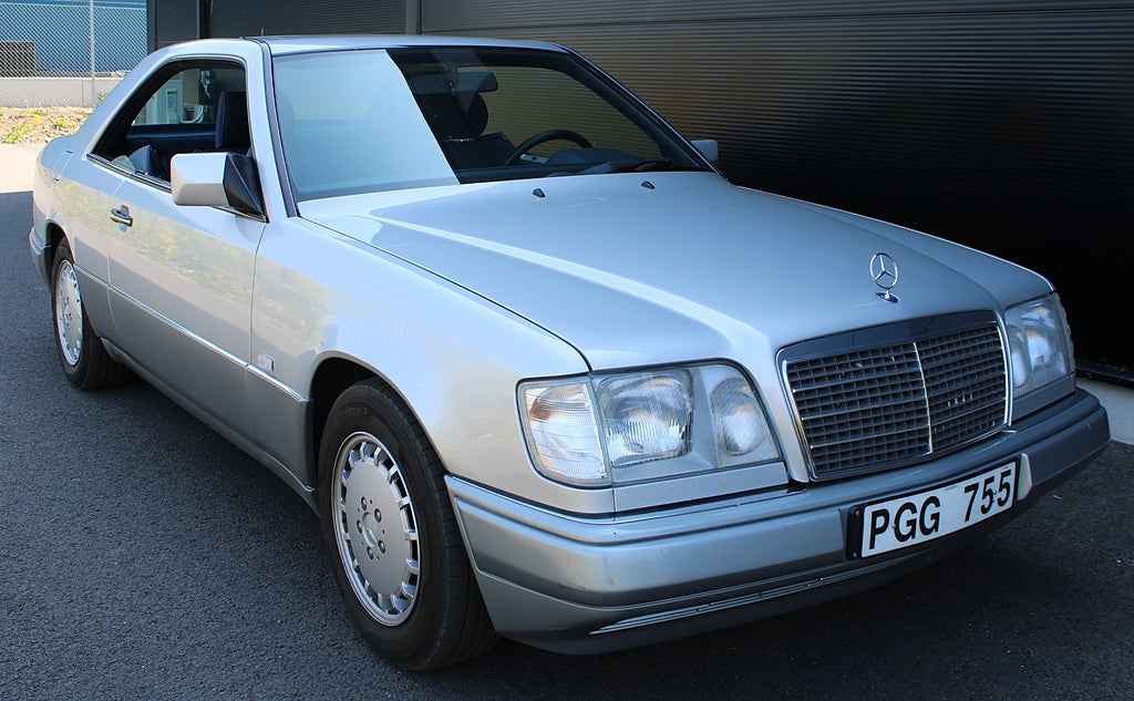 Mercedes-Benz E 320 Coupé  i MKT fint skick