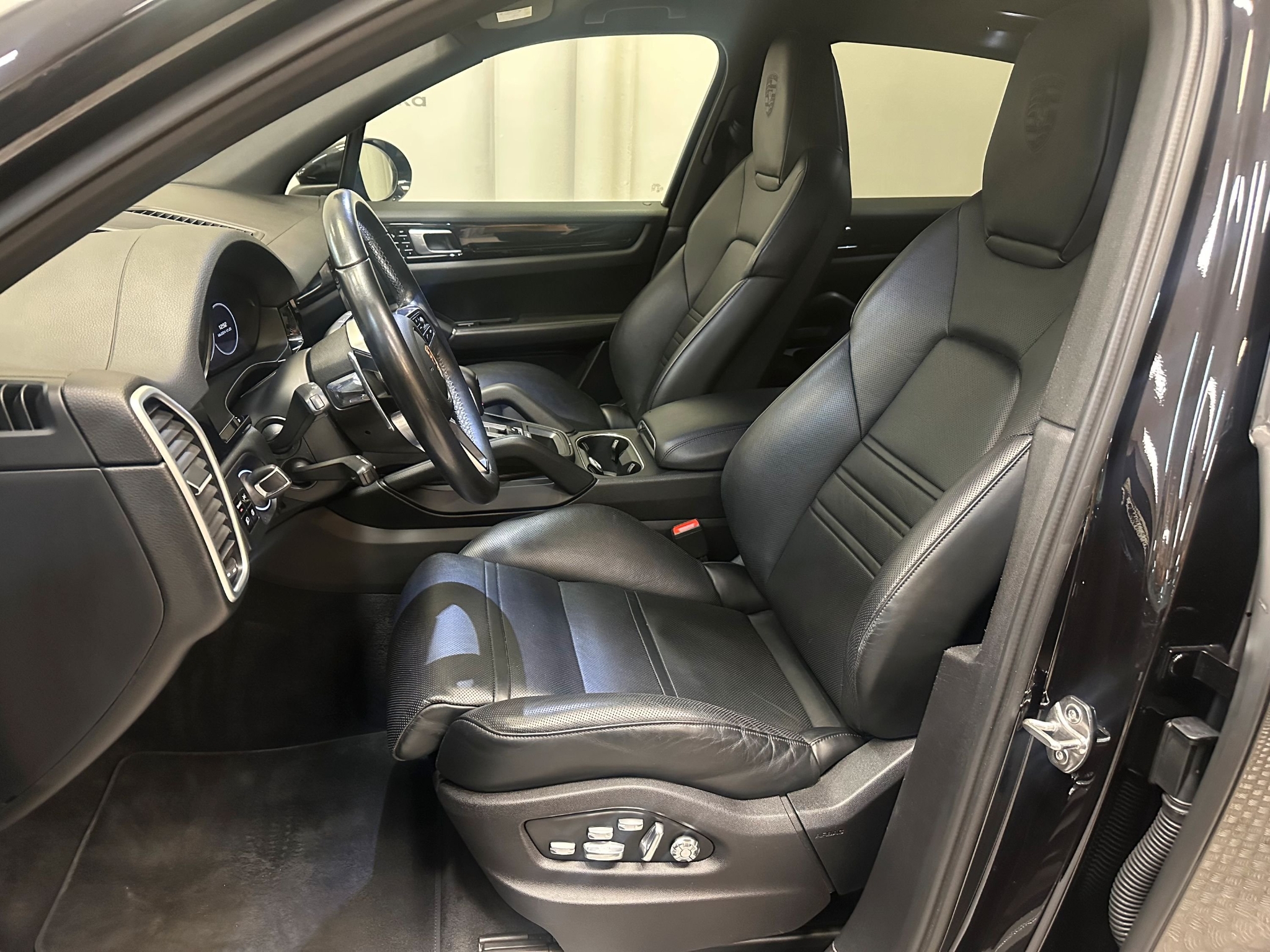 Porsche Cayenne S 440hk SE SPEC 2019, bild 7/40