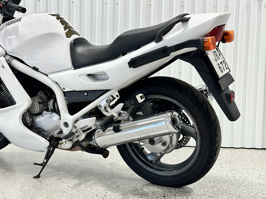 Yamaha XJ900S 84 HK Nyservad Nybesiktigad