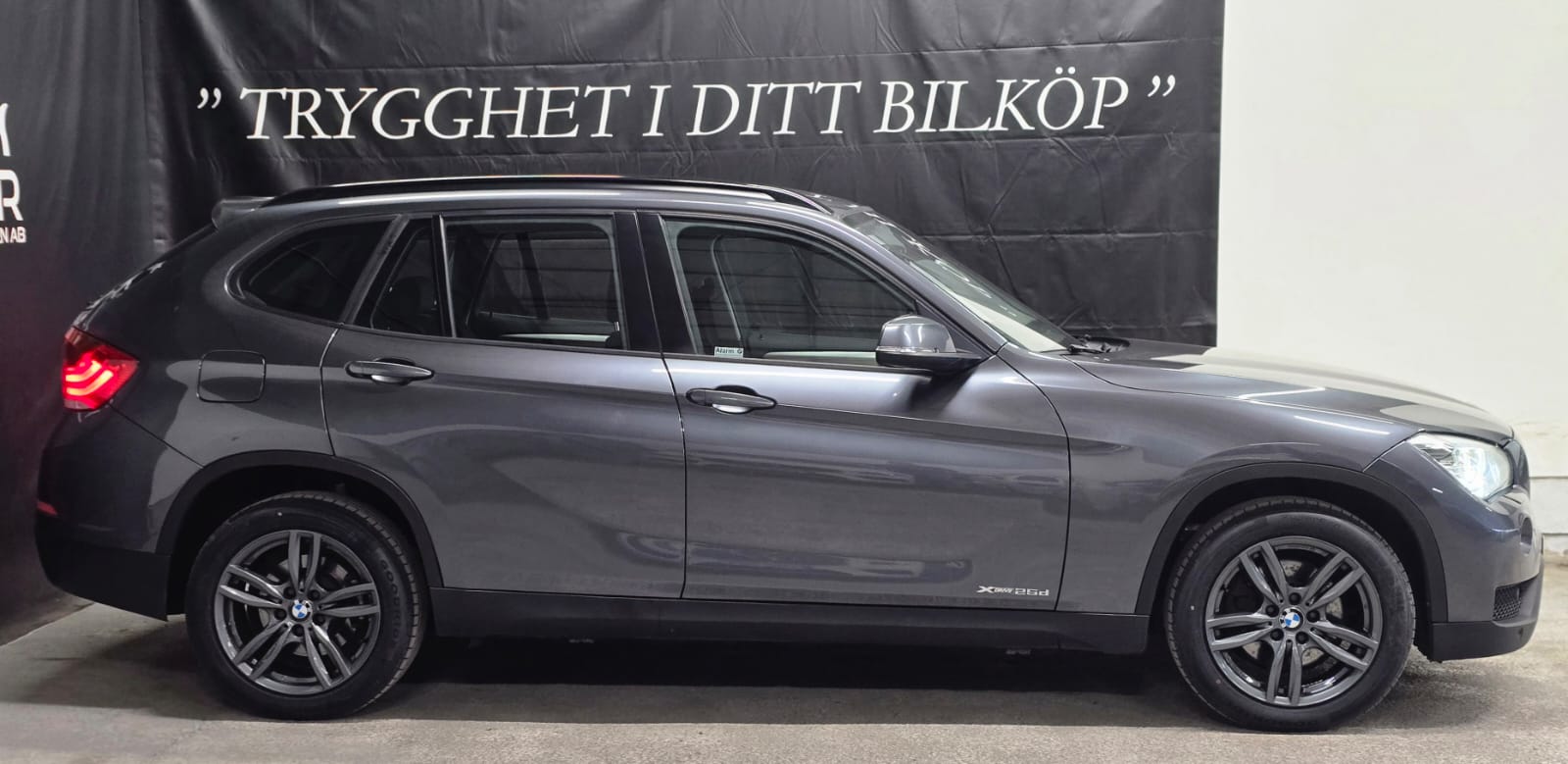 BMW X1 xDrive25d, 283HK, Drag 2013, kuva 4/54