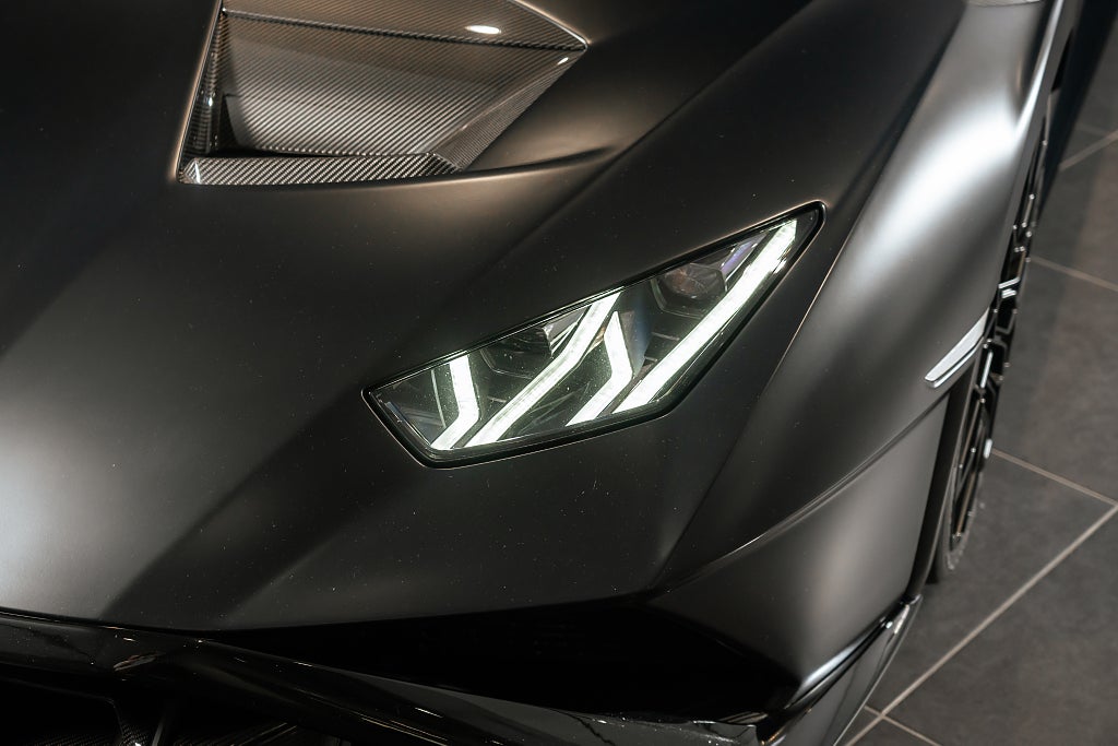 Gallery image 9 of 16