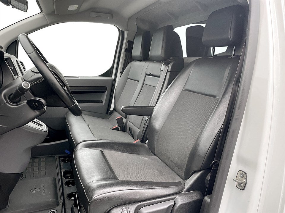 Bild på Peugeot e-Expert PRO 136hk Aut L1 - BACKSENSORER