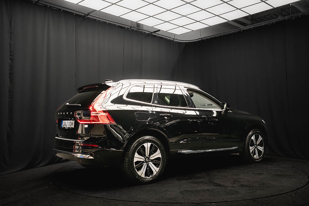 Volvo XC60 T6 AWD PANORAMA DRAG 360° H/K 1-ÄGARE 94.4%SoH MOMS
