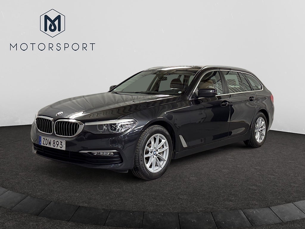 BMW 530 i xDrive Touring Nyservad Pano Kamera