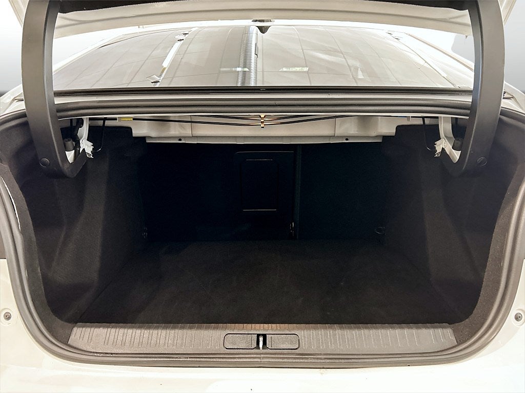 Bild på Citroën C4 X Shine 1.2 PT 130hk Aut - 360-KAMERA, CARPLAY