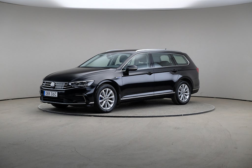 Volkswagen Passat GTE 218hk Värmare