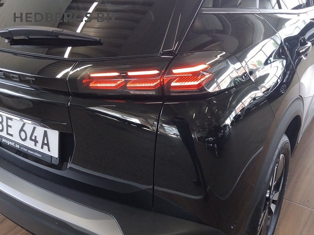 Peugeot 2008 1.2 PureTech 130 EAT GT thumbnail
