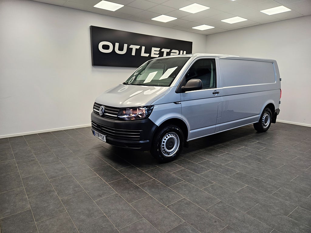 Volkswagen Transporter T28 2.0TDI Lång L2 Värmare Drag Verkstadsinredning MOMS