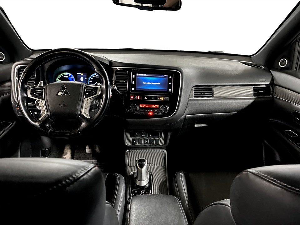 Bild på Mitsubishi Outlander Business PHEV 224hk Aut B-KAMERA DRAG