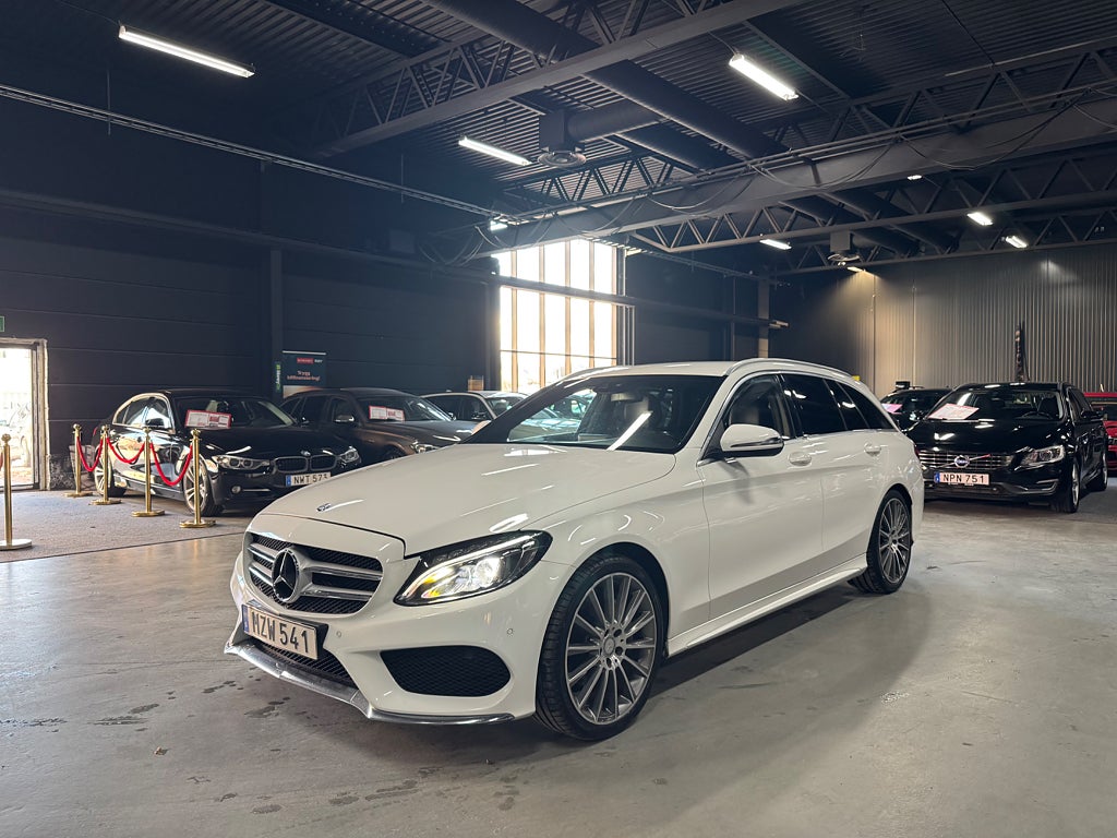 Mercedes-Benz C220 d 220 T d AMG Line | Burmester | Navi | Backkamera | Värm