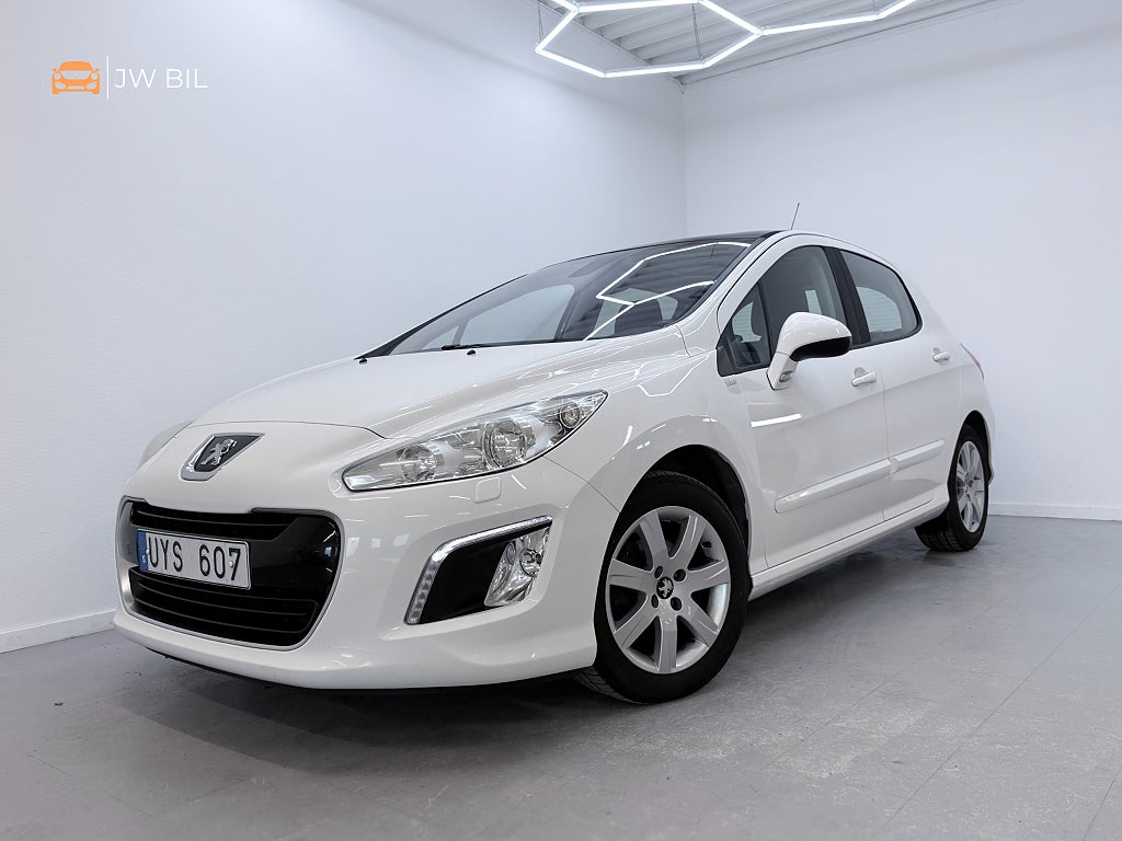 Peugeot 308 5-dörrar 1.6 e-HDi Drag Panorama Sensorer Kamrem bytt