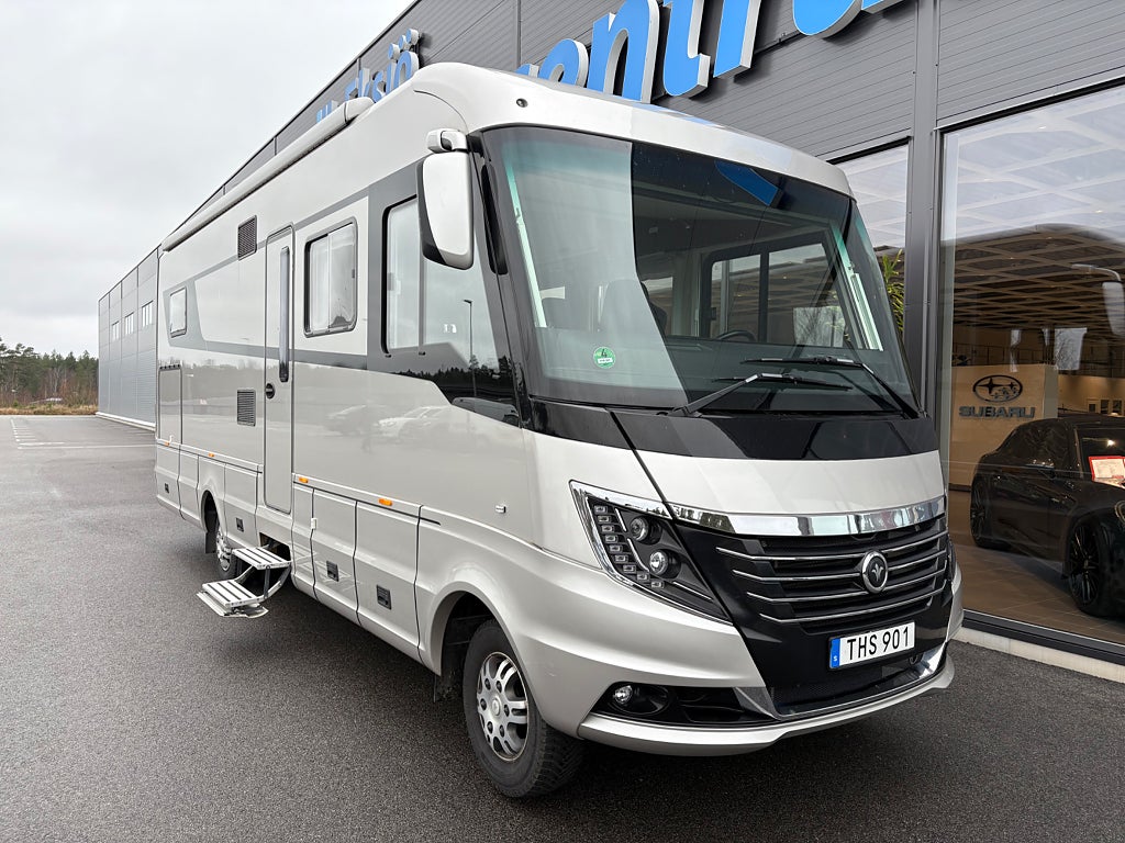 Niesmann Bischoff Flair 880 LE* Hydrauliska Stödben*