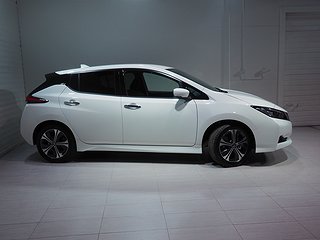 Halvkombi Nissan Leaf 3 av 22