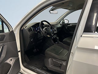 Volkswagen Tiguan 2.0 TDI 4M Cockpit/Drag/Kamera/ M&D-Värmare/S&V-Däck – bild 7