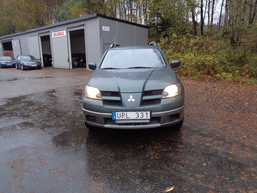 Mitsubishi Outlander 2.4 MIVEC AWD INVECS-II, 160hp, 2004