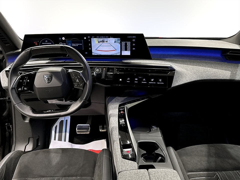 Bild på Peugeot e-3008 GT 73kWh - DEMO