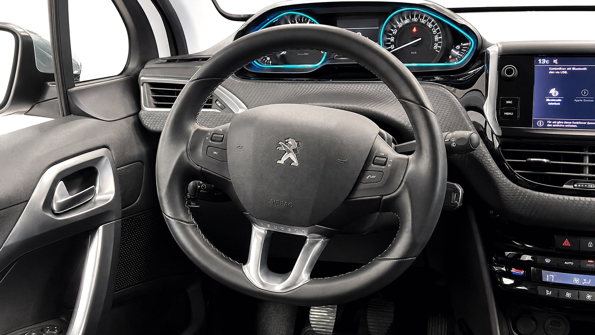 Peugeot 2008 1.2 PureTech 83hk Endast 2019, bild 7/64