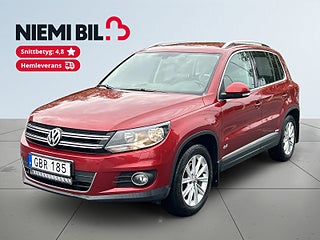 Volkswagen Tiguan 4Motion Sport & Style SoV-Däck/Värmare/Drag – bild 1