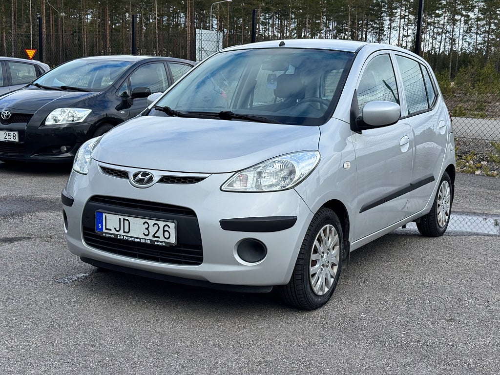 Hyundai i10 1.1 iRDE e-Sense S&V HJUL DUBB besiktad 