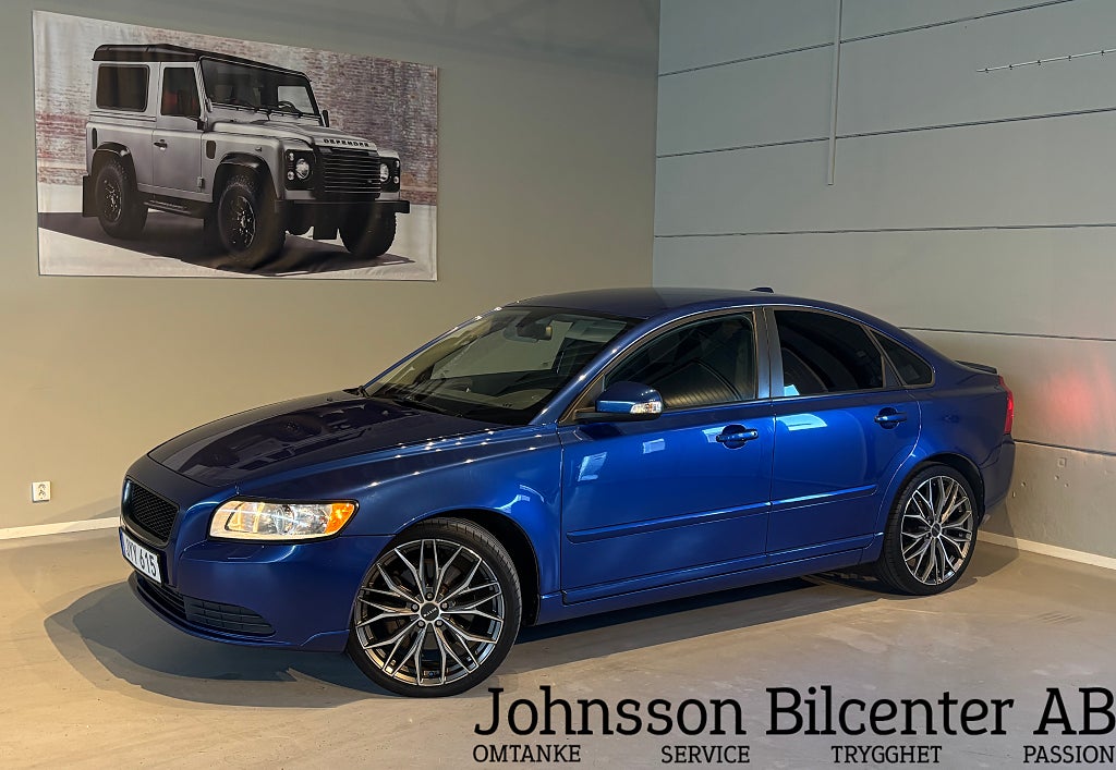 Volvo S40 D5 Brilliant Blue Pearl metallic "19 TUM" Lågmil 180hk 