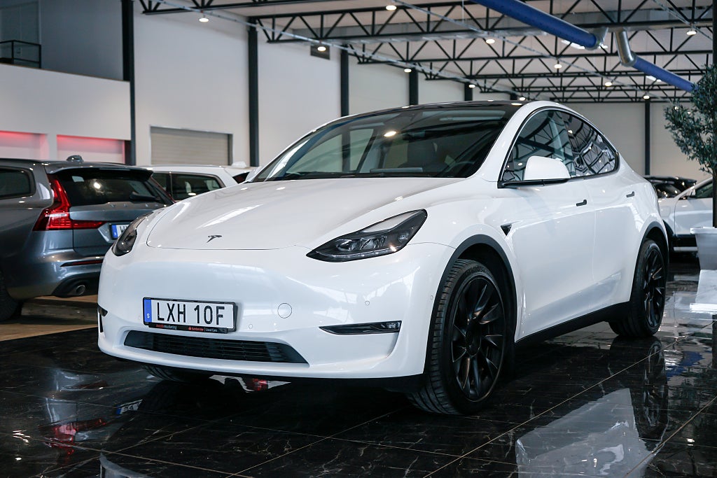 Tesla Model Y Long Range AWD 514HK Glastak Kamera Drag 