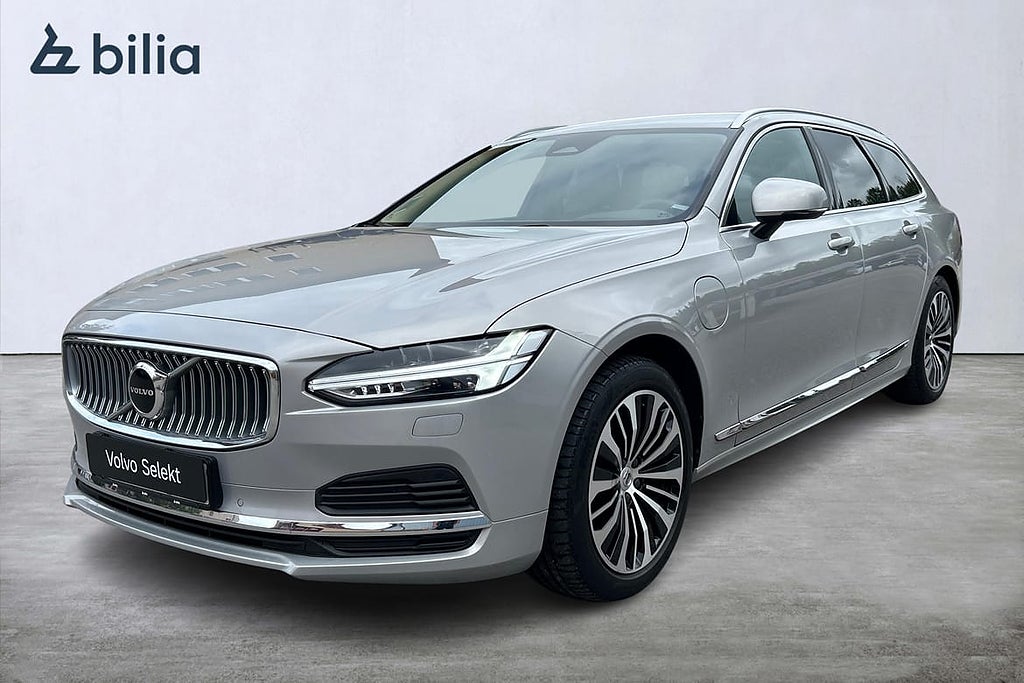 Volvo V90 Recharge T6 Core Edition | Läder | Dragkrok