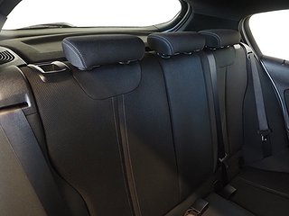 Halvkombi BMW 118I 12 av 20