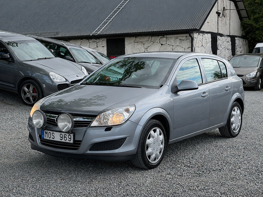 Opel Astra Astra 1.6 ECOTEC Manuell, 115hk, H Facelift, 2010