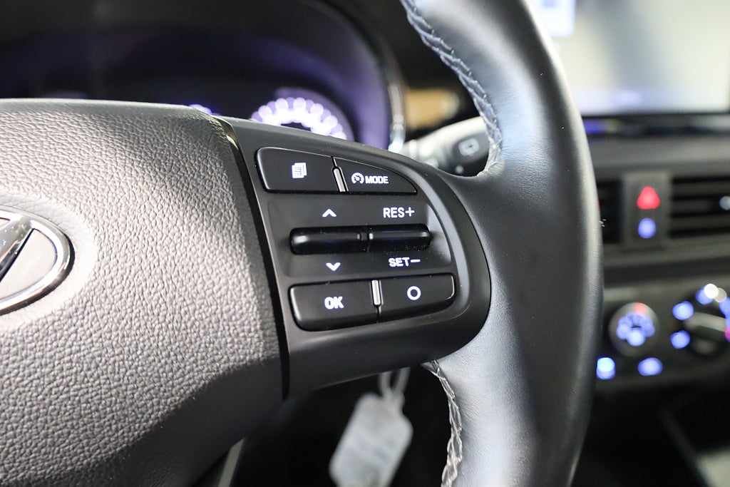 Hyundai i10 1.0 AUT AMT Essential Leasbar Rattvärme Carplay 2022