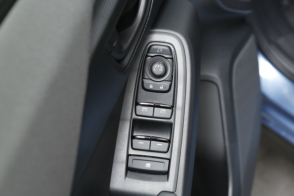 Subaru Crosstrek 2.0 Adventure| Dragkrok & Vinterhjul