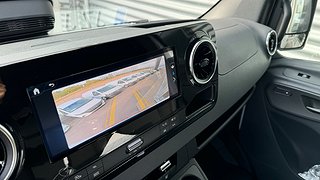 Transportbil - Skåp Mercedes-Benz Sprinter 17 av 22