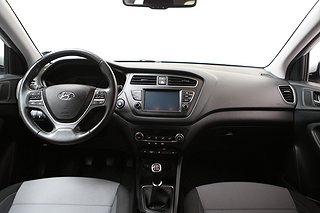 Halvkombi Hyundai i20 15 av 22