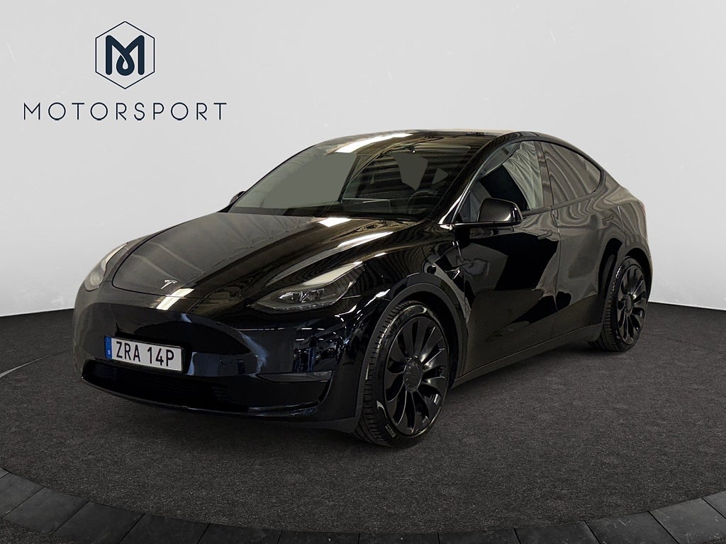 Tesla Model Y Performance 534 hk Adaptiv Farth 21" Panorama Helskinn